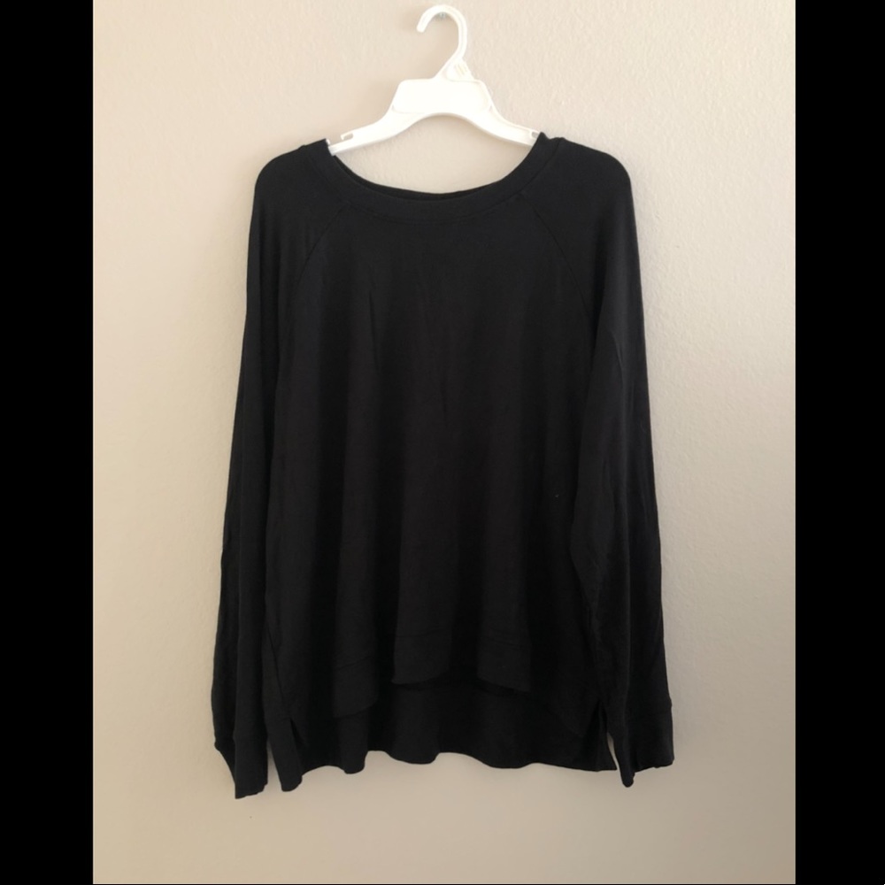 Black sweatshirt